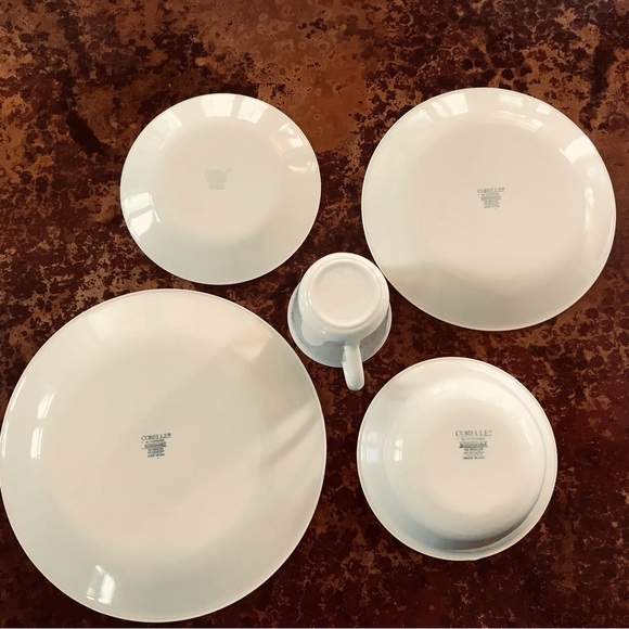 Corelle English Breakfast Place Setting - Picture 3 of 16